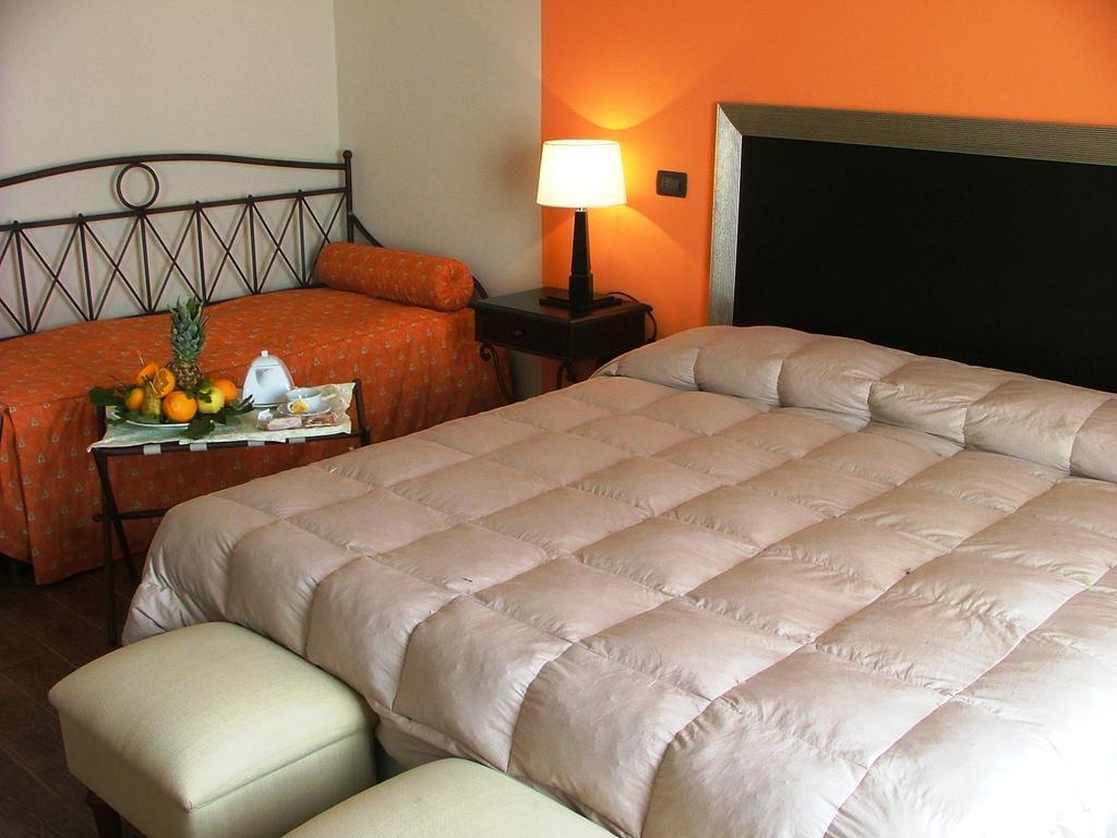 Acos Marsala City Hotel Szoba fotó